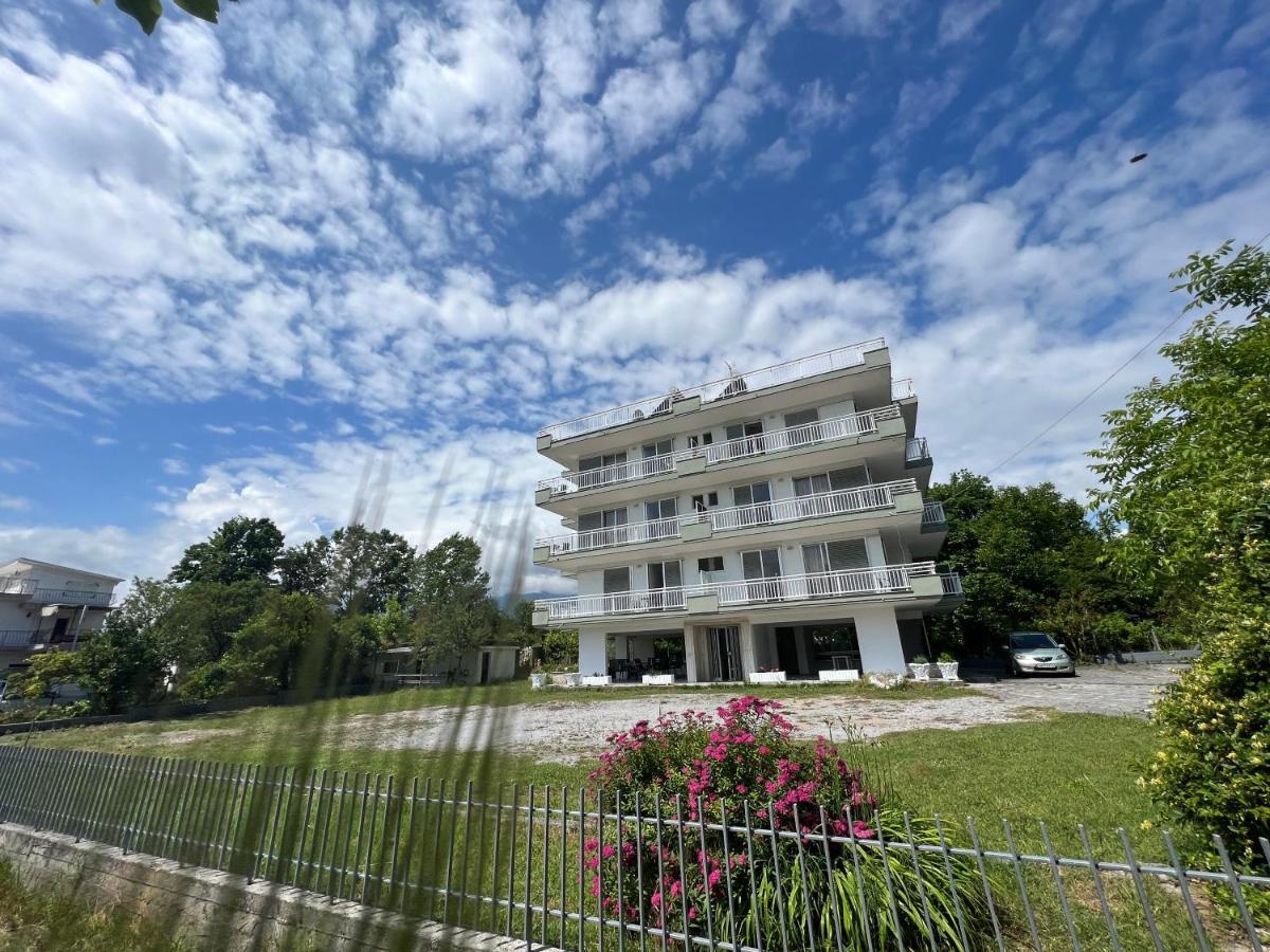 Prado Apartment Hotel Limín Litochórou Dış mekan fotoğraf